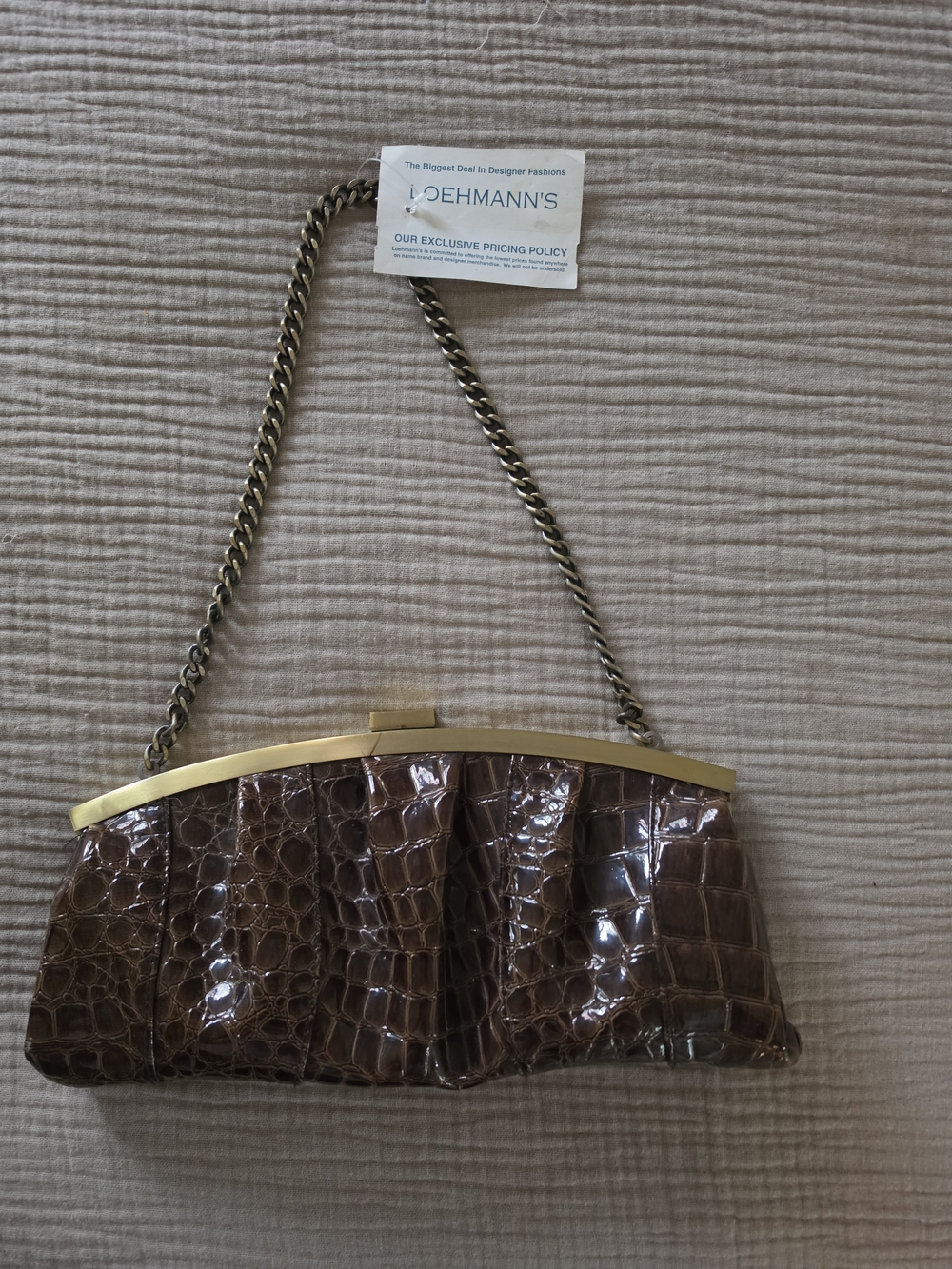 La Regale Vintage Brown Croc-Embossed Chain Shoulder Bag with Gold Trim